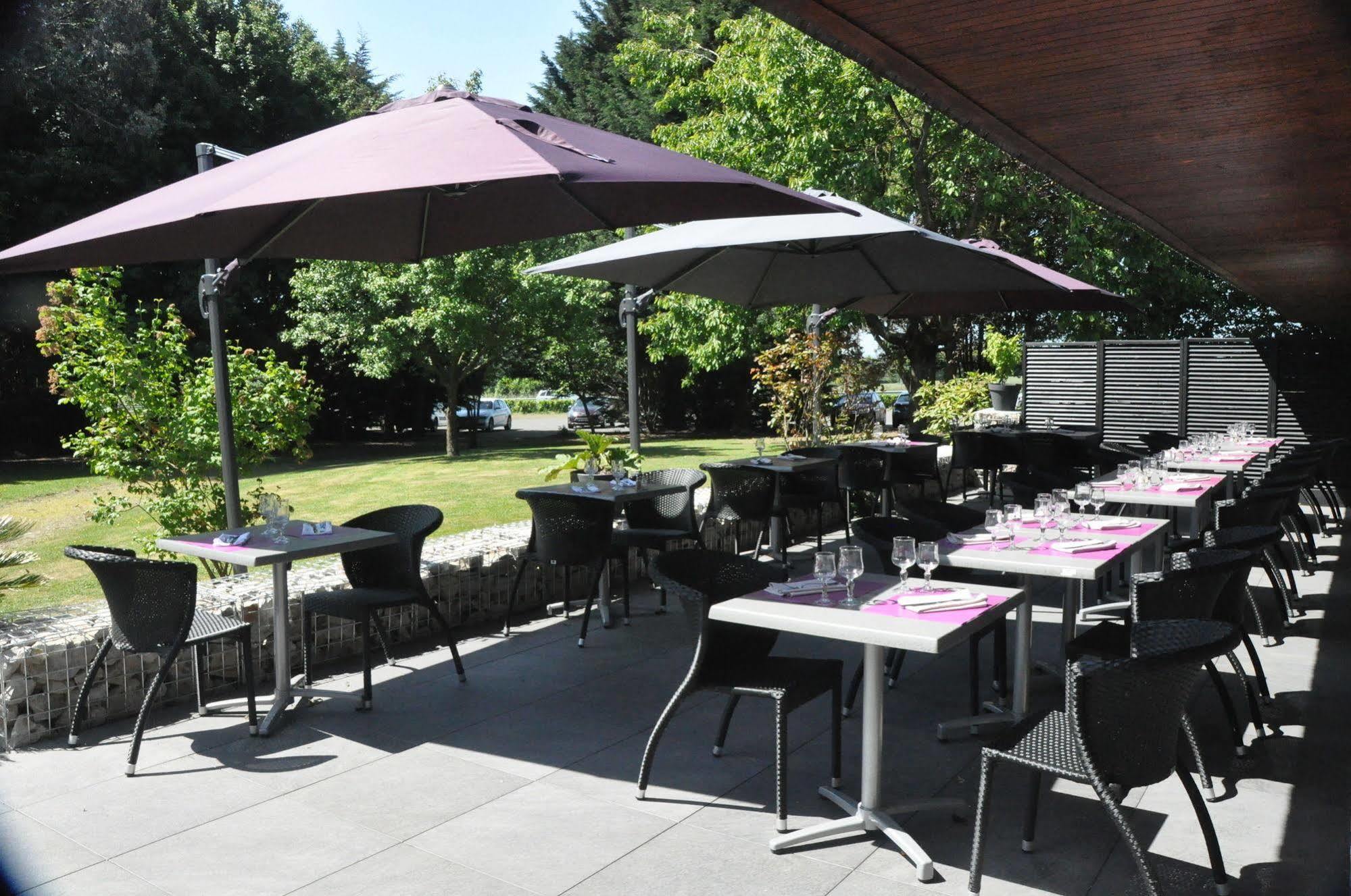 Hotel Les Caps Lamballe Exteriér fotografie